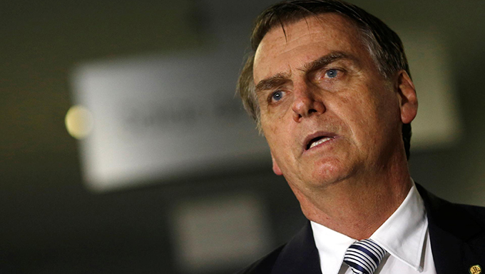   Bolsonaro pretende retornar à noite para o Rio de Janeiro. Depois, só voltará a Brasília às vésperas da cerimônia de posse