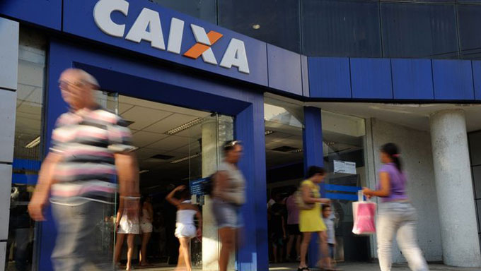   No dia 31 de dezembro (segunda-feira), as instituições financeiras não abrem para atendimento