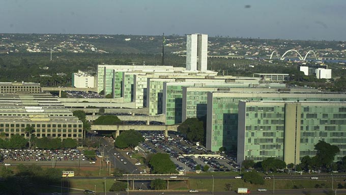   A portaria, publicada pelo, Desenvolvimento e Gestão, diz que os dias de guarda dos credos e religiões, não relacionados, poderão ser compensados