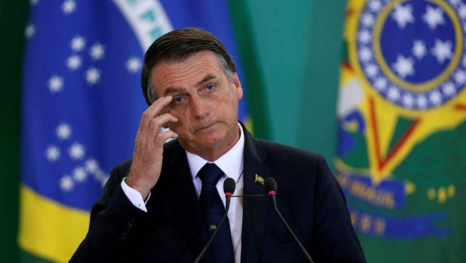    desburocratização e a desregulamentação foram algumas das principais promessas de campanha de Bolsonaro e nada de concreto tem sido feito