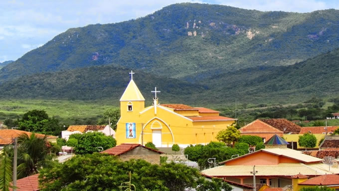   MP recomendou que a Prefeitura de Encanto, distante 403km da capital, promova a rescisão, no prazo de 15 dias, de todos os contratos temporários de professores irregulares