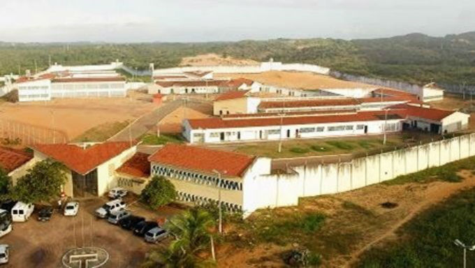   O agente penitenciário Dhayme Araújo da Silva, que é o coordenador da Administração Penitenciária do Estado (Coape), sofreu tiros de arma de fogo enquanto fazia uma ronda