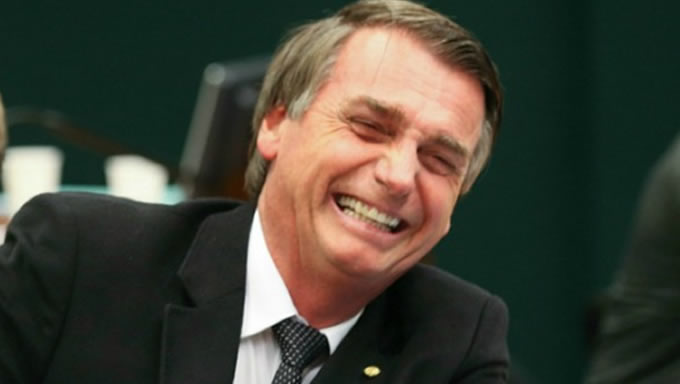   Com a mediana das estimativas para o crescimento do Produto Interno Bruto (PIB) em 1,97%, em queda há seis semanas no Focus, alguns especialistas temem que o avanço da economia este ano fique mais próximo de 1% que de 2%, repetindo os fracos desempenhos de 2017 e 2018