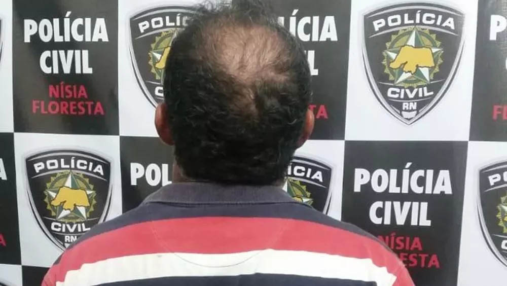   De acordo com o delegado, o pintor está preso e será encaminhado para o sistema prisional. Ele nega as acusações.