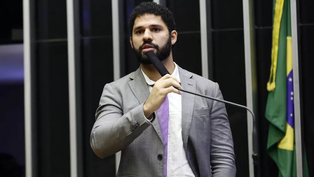   David Miranda assumiu o mandato na Câmara, pelo PSOL, após renúncia de Jean Wyllyson.