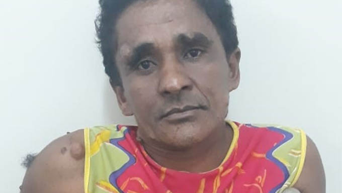   Josivan Aleijado foi preso pelos policiais da DENARC de Mossoró que estavam procurando traficantes no bairro Ilha de Santa Luzia