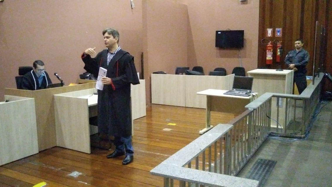   O promotor Ítalo Moreira Martins fez uma nova exposição do caso, pedindo que os jurados considerassem que ocorreu tentativa de homicídio e assim aconteceu. Por não ter sido encontrado para ser intimado para Júri, a Justiça decretou a prisão preventiva do réu.