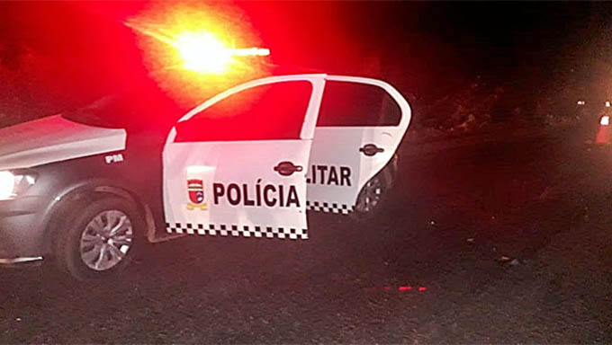   Sargento Da Costa, do Alto do Rodrigues disse que três das quatro vítimas são da mesma família. Ele confirmou que realmente o piloto de uma das motos tentou desviar de um buraco e bateu de frente na que vinha no sentido contrário