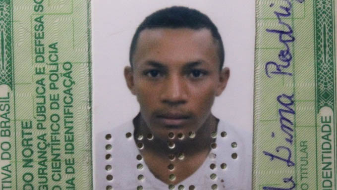   Rafael foi assassinado com mais de 15 disparos e o filho dele terminou baleado com 2 tiros