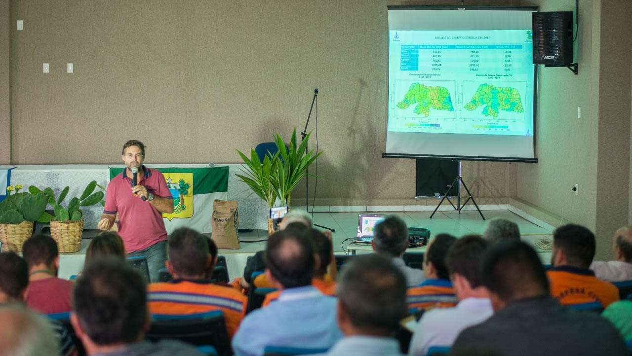   Previsão de bom inverno no RN indica melhoria das reservas hídricas do estado. Segundo Gilmar Bistrot, chefe da unidade Meteorológica da Emparn, a previsão para o RN em 2020 é de que as precipitações fiquem dentro da média (800 mm) ou até um pouco acima da média histórica para o semiárido.