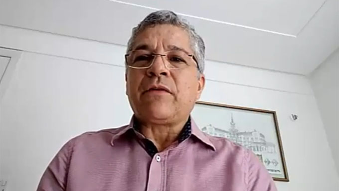   Marcos Lima, presidente do CRM-RN, defende o isolamento social e cautela no uso da Hidroxicloroquina no tratamento das infecções do Covid-19. 