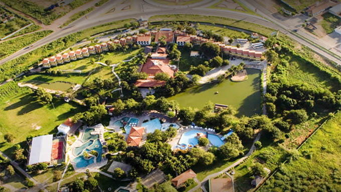   " Infelizmente esta é a realidade do setor do turismo no Brasil, que era responsável por quase 9% do PIB brasileiro. As demissões já passam da casa dos 300 mil, e nesta virada de mês irá aumentar significativamente", lamenta o gerente geral Gabriel Barcelos