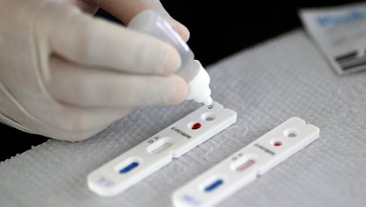   Israel descobriu anticorpo contra covid-19, segundo informa a Agência Brasil; Em comunicado, o instituto de Israel para a Investigação Biotecnológica, do Ministério da Defesa, assegura que o anticorpo desenvolvido ataca e neutraliza o vírus nas pessoas doentes. O institui está preparando uma patente.