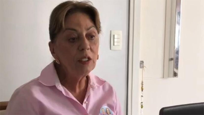   Motivo: a coligação liderada por Rosalba Ciarlini veiculou música no seu programa de rádio gratuito para denegri e ridicularizar seu oponente Allyson Bezerra ao invés de apresentar propostas. Confira o que diz a lei, o que fez Rosalba e o que decidiu a Justiça.