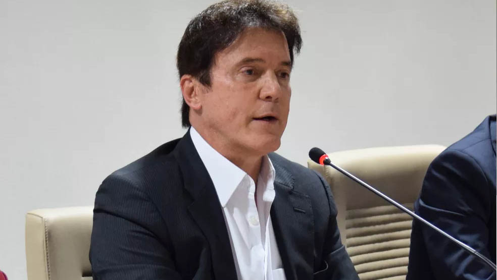   Robinson Faria é declarado inelegível por abuso de poder nas Eleições de 2018. A decisão é do TRE-RN. De acordo com o relator do caso, o Desembargador Ibanez Monteiro,  os fatos mostram “a prática sistemática, reiterada e ostensiva de ações governamentais, com a utilização exacerbada e recursos públicos, objetivando massificar na mente do eleitorado a ideia de que a permanência do então governador seria a melhor opção na disputa pela administração estadual”. Outros 5 agentes públicos também perderam seus direitos políticos por 8 anos.