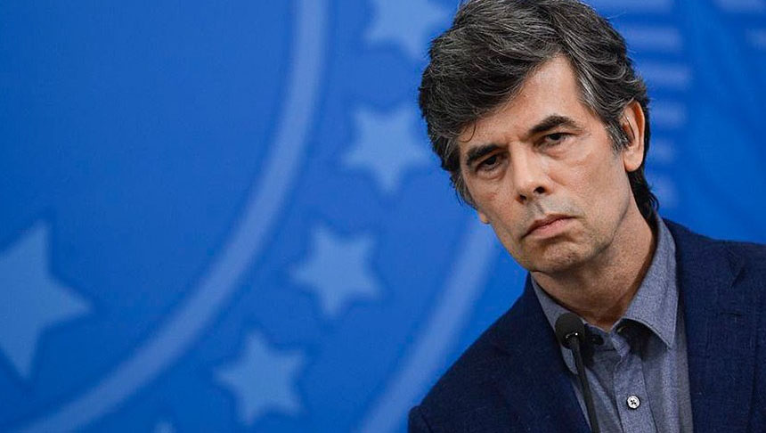   Nelson Teich depõe nesta quarta-feira (5) à CPI da Pandemia no Senado. O depoimento do ex-ministro da saúde estava previsto para ocorrer nesta terça-feira (4), mas teve de ser adiado devido ao grande número de perguntas dirigidas ao também ex-ministro da Saúde Luiz Henrique Mandetta, primeiro a ser ouvido pela CPI.