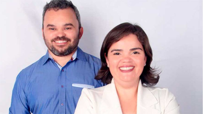   Professora Cecília Maia e Chico Dantas vencem eleição para Reitor da Uern. A professora Cicília Maia obteve 63,45% dos votos válidos, em segundo lugar ficou Paulinho Silva, com 24,10% dos votos, seguido de Adalberto Veronese, que obteve 12,45%.
