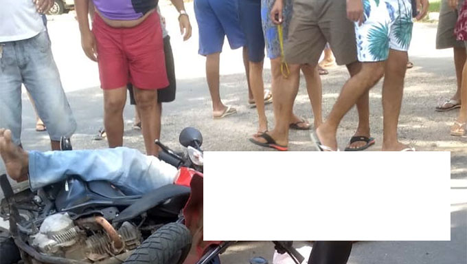   Os ataques a tiros em Mossoró ocorrem em praticamente todos os horários. Não existe horário preferido dos assassinos. Neste sábado, dia 22, o ataque aconteceu no final da tarde, quando a vítima pilotava uma moto pela BR 405, região do Forno Velho. Foi executado no local. Antes, ocorreram outros 3 ataques a tiros, em horários  distintos, deixando três mortos e baleados. Neste domingo, 23, a guerra urbana continuou no Santa Delmira, com um morto e dois baleados; CONFIRA