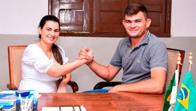   Assume o posto deixado pelo prefeito Marcelo, a advogada Damária Jácome, que durante a campanha estava foragida da Justiça. A posse no cargo foi dado pelo pai dela, Laête Jácome, que durante a campanha, estava preso em Alexandria.  Damária tem três irmãos procurados por tráfico internacional de drogas e um preso. Em João Dias, também ela como o pai são muito queridos.