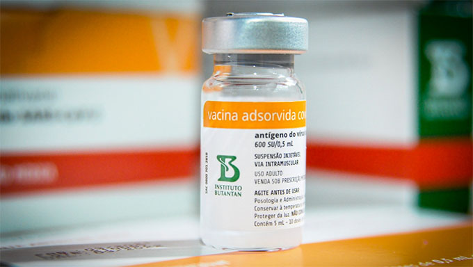   Em Mossoró, a secretária de saúde Morgana Dantas informou que não foram aplicadas nenhuma dose do lote interditado. Em todo o RN, apenas 28 doses foram aplicadas na região de Parnamirim. O Instituto Butantan informou que quem já tomou a vacina não precisa se preocupar, pois todos os lotes foram testados. A ANVISA informou que a interdição cautelar é por que estes lotes distribuídos no Brasil pelo Ministério da Saúde foram envasados na China, numa unidade que não tem inspeção da ANVISA
