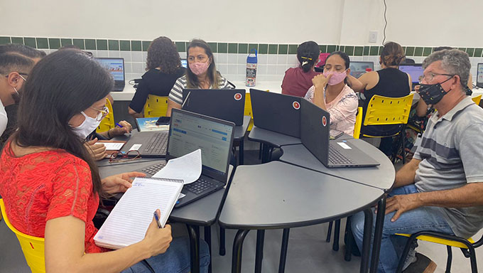   Para a secretária municipal de Educação, a professora Milane Azevedo, a plataforma YouEduc traz para a escola o que há de mais avançado, para que que se tenha resultados concretos, apresentando mudanças efetivas.  A secretária ressalta a importância da plataforma e principalmente o protagonismo do aluno em sala de aula que tem sido muito comentado nos últimos anos.  “Assim, como competências e habilidade a serem desenvolvidas, é preciso identificar o que foi aprendido ou não pelo aluno, através das avaliações, e isso é possível”, asseverou Milane Azevedo. 
