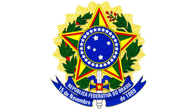   O professor de Tales Oliveira escreveu: Só que tal termo tem origem bem mais antiga, vem desde antes de Cristo, quando na Roma Antiga, após o fim da Monarquia (também ocorreu isto no Brasil), criaram a RES PUBLICAS, ou seja, a COISA DO POVO, que a ele pertence. Da Roma Antiga, passando pela Idade Média, tivemos repúblicas diversas. Mas foi no Iluminismo que os alicerces da República ganharam conceitos a serem aplicados como "o poder emana do povo" de Rousseau, a Tripartição dos poderes de Montesquieu, as Liberdades diversas dos liberais, não se resumindo a liberdade de comércio, mas também de expressão, opinião, dentre outras.