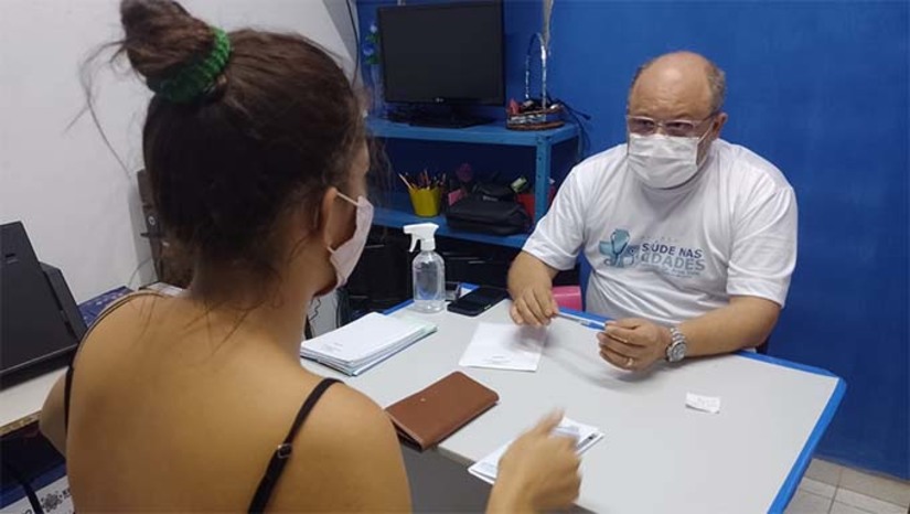 Imagem 1 - Dr. Anax Vale analisou a ação como “bastante positiva” e adiantou que a próxima edição do Projeto Saúde nas Cidades será realizada já nos próximos dias. “Muito em breve anunciaremos a data e a cidade em que estaremos prestando esse serviço.”, destacou. Imagem 1 - Dr. Anax Vale analisou a ação como “bastante positiva” e adiantou que a próxima edição do Projeto Saúde nas Cidades será realizada já nos próximos dias. “Muito em breve anunciaremos a data e a cidade em que estaremos prestando esse serviço.”, destacou.