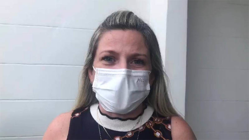 Imagem 1 - “Não há, em hipótese alguma, a possibilidade de fechamento da UTI Pediátrica em Mossoró”. A secretária de saúde do município, Morgana Dantas, rebateu uma notícia que circulou pelas redes sociais nesta quarta-feira (22) informando sobre o fechamento da unidade por não renovação do vínculo da Prefeitura com os especialistas. A secretária lamentou que estejam espalhando esta notícia de forma irresponsável, assustando a população. A secretaria de saúde ainda informou que o serviço será mantido com o atendimento sendo realizado por profissionais de uma outra empresa que já presta serviços à saúde de Mossoró. Imagem 1 - “Não há, em hipótese alguma, a possibilidade de fechamento da UTI Pediátrica em Mossoró”. A secretária de saúde do município, Morgana Dantas, rebateu uma notícia que circulou pelas redes sociais nesta quarta-feira (22) informando sobre o fechamento da unidade por não renovação do vínculo da Prefeitura com os especialistas. A secretária lamentou que estejam espalhando esta notícia de forma irresponsável, assustando a população. A secretaria de saúde ainda informou que o serviço será mantido com o atendimento sendo realizado por profissionais de uma outra empresa que já presta serviços à saúde de Mossoró.