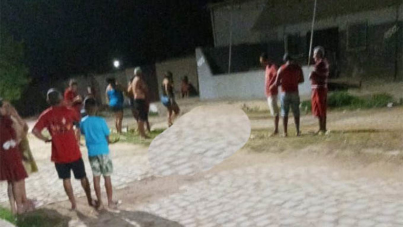Imagem 1 - Assassinato aconteceu na primeira hora de 2022 na Rua das Vitórias Régias, Parque das Rosas, zona oeste de Mossoró-RN. O caso será investigado pela Divisão de Homicídios de Mossoró Imagem 1 - Assassinato aconteceu na primeira hora de 2022 na Rua das Vitórias Régias, Parque das Rosas, zona oeste de Mossoró-RN. O caso será investigado pela Divisão de Homicídios de Mossoró