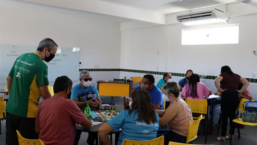 Imagem 1 - A abertura foi com o prefeito Josivan Bibiano de Azevedo (PL) e pela secretária municipal de Educação, a primeira-dama Milane Azevedo. O prefeito ressaltou a importância do momento que é essencial para realizar planejamento estratégico do ano letivo. Imagem 1 - A abertura foi com o prefeito Josivan Bibiano de Azevedo (PL) e pela secretária municipal de Educação, a primeira-dama Milane Azevedo. O prefeito ressaltou a importância do momento que é essencial para realizar planejamento estratégico do ano letivo.