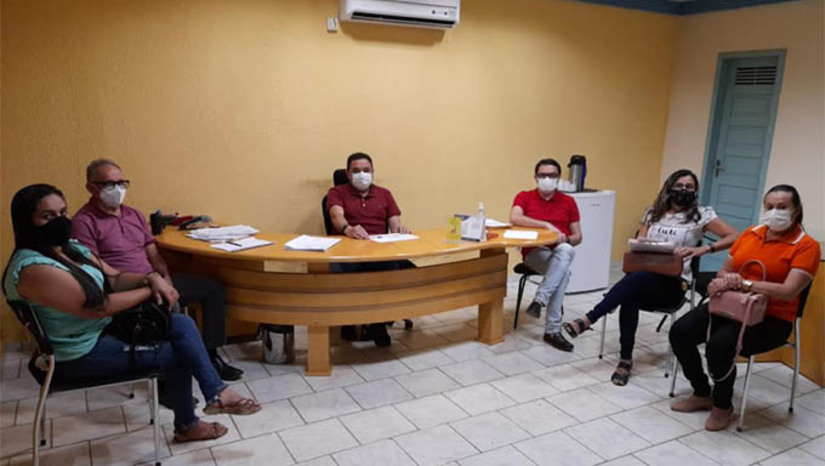 Imagem 1 -  No município não houve qualquer conflito com o sindicato da categoria, pois a Prefeitura Municipal já paga acima do teto nacional. O reajuste passa a valar a partir do dia 1o de março de 2022