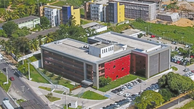 Imagem 1 - IMD e Siemens abrem seleção com vagas para bolsistas e remuneração de até R$ 4 mil . Estão sendo ofertadas nove vagas, sendo sete para estudantes em Computação ou áreas afins, uma para estudante na área de Design e outra para líder técnico, que também deve ter especialização em Computação ou áreas afins. As inscrições seguem abertas até o dia 3 de abril e devem ser efetivadas através do envio da documentação descrita no Edital 001/2022 - SIEMENS LDA BR disponível no site do Instituto Metrópole Digital, da UFRN. Imagem 1 - IMD e Siemens abrem seleção com vagas para bolsistas e remuneração de até R$ 4 mil . Estão sendo ofertadas nove vagas, sendo sete para estudantes em Computação ou áreas afins, uma para estudante na área de Design e outra para líder técnico, que também deve ter especialização em Computação ou áreas afins. As inscrições seguem abertas até o dia 3 de abril e devem ser efetivadas através do envio da documentação descrita no Edital 001/2022 - SIEMENS LDA BR disponível no site do Instituto Metrópole Digital, da UFRN.