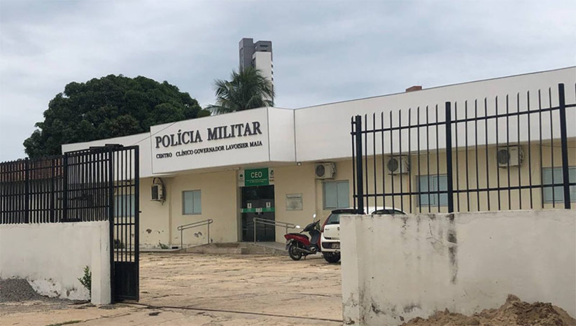 Imagem 1 -  Governo pede prédio cedido para o CEO e PMM procura novo local para instalá-lo. O prédio onde funciona atualmente o Centro de Especialidades Odontológicas (CEO) da Prefeitura de Mossoró foi cedido pelo Governo do Estado, que agora solicita do município a devolução do imóvel. A justificativa da Sesap é a necessidade de ampliação do atendimento ambulatorial do Hospital Regional da Polícia Militar.