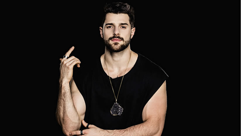 Imagem 1 - Mossoró Cidade Junina 2022: Por que Alok tem tudo a ver com a festa? O DJ tem a versatilidade de adaptar seus trabalhos ao contexto do público. Isso significa que, se confirmado, surpresas virão. Você acha que ele pode compor a lista das grandes atrações do Mossoró Cidade Junina? Veja análise do jornalista @williamrobson Imagem 1 - Mossoró Cidade Junina 2022: Por que Alok tem tudo a ver com a festa? O DJ tem a versatilidade de adaptar seus trabalhos ao contexto do público. Isso significa que, se confirmado, surpresas virão. Você acha que ele pode compor a lista das grandes atrações do Mossoró Cidade Junina? Veja análise do jornalista @williamrobson