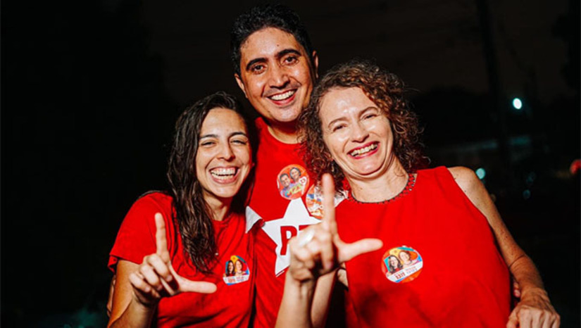Imagem 1 -  Líder do PT em Apodi, Agnaldo Fernandes, disse que os eleitores do município reconhecem o trabalho realizado pelas duas deputadas, sendo Isolda na Assembléia Legislativa do Rio Grande do Norte, e Natália Bonavides na Câmara dos Deputados em Brasília em defesa, principalmente das classes menos favorecidas.