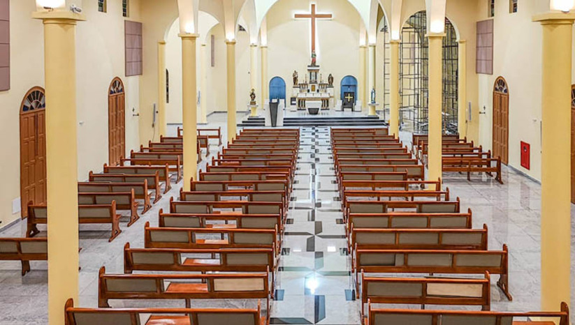 Imagem 1 -  Após seis meses em reforma, Catedral de Santa Luzia reabre suas portas nesta quarta-feira, 9. O templo religioso e também importante símbolo turístico da cidade de Mossoró retomará suas celebrações faltando pouco menos de um mês para o início da Festa de Santa Luzia. A cerimônia de Dedicação da Igreja será presidida pelo Bispo Diocesano Dom Mariano Manzana, às 19h, concelebrada pelo Vigário Geral e pároco da Catedral, Padre Flávio Augusto, com a comunidade presente.   