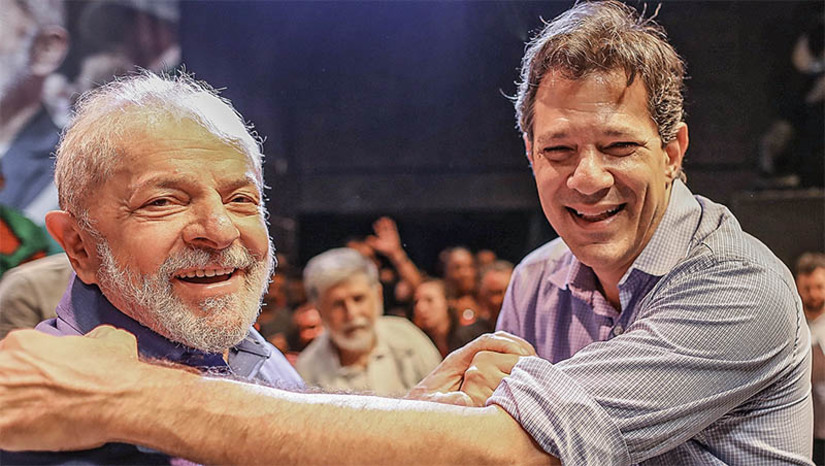   [COLUNA ESPLANADA] Fernando Haddad (PT) está com medo de ser rifado pelo PT em 2026 diante do protagonismo do vice-presidente da República eleito, Geraldo Alckmin (PSB). É Haddad quem deseja ser ministro da Fazenda – ele espalha isso – e não o chefe quem chamou. Ciente de que o Ministério da Educação deve cair nas mãos do professor Gabriel Chalita, o cupido da aproximação de Lula com Alckmin, Haddad força seu nome para a Fazenda. A equação no staff é simples: Não há certeza de que Lula vá tentar a reeleição. Alckmin pode crescer como gerentão do Governo e ser o nome escolhido para a sucessão. Uma forte vitrine nos próximos anos é a chance de Haddad e seu grupo dentro do PT de alavancar uma eventual candidatura e ser o escolhido.