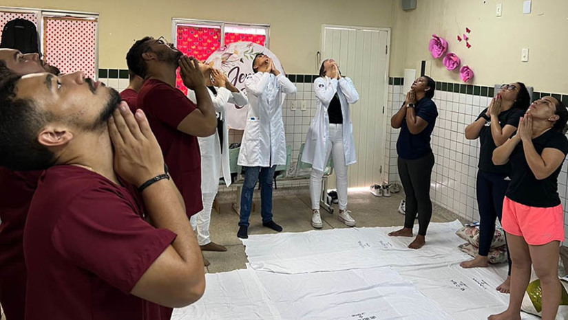 Imagem 1 - Universidade Potiguar recebe Selo de Instituição Socialmente Responsável.. A campanha é uma iniciativa já tradicional no país e é organizada pela Associação Brasileira de Mantenedoras de Ensino Superior (ABMES). O selo tem validade de um ano e desde 2005, com poucas exceções, a UnP recebe o reconhecimento. Só este ano, mais de 1.600 pessoas foram atendidas pelas ações promovidas pela instituição. Imagem 1 - Universidade Potiguar recebe Selo de Instituição Socialmente Responsável.. A campanha é uma iniciativa já tradicional no país e é organizada pela Associação Brasileira de Mantenedoras de Ensino Superior (ABMES). O selo tem validade de um ano e desde 2005, com poucas exceções, a UnP recebe o reconhecimento. Só este ano, mais de 1.600 pessoas foram atendidas pelas ações promovidas pela instituição.