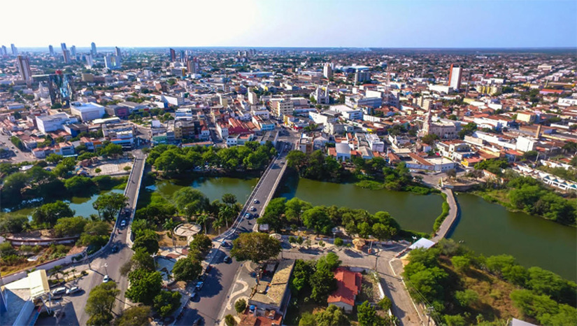 Imagem 1 - Energia furtada em Mossoró em 2022 seria suficiente para abastecer 30.126 residências por um mês. O dado foi divulgado pela Neoenergia Cosern, por meio do balanço das ações da “Operação Varredura”, realizada na segunda maior cidade do estado, entre os meses de janeiro e novembro. De acordo com o relatório da distribuidora, já foram realizadas 4.653 inspeções e identificadas 355 fraudes no município. Com essas ações de combate às ligações clandestinas (o popular “gato”), foram recuperados cerca de 4 milhões de kWh. Imagem 1 - Energia furtada em Mossoró em 2022 seria suficiente para abastecer 30.126 residências por um mês. O dado foi divulgado pela Neoenergia Cosern, por meio do balanço das ações da “Operação Varredura”, realizada na segunda maior cidade do estado, entre os meses de janeiro e novembro. De acordo com o relatório da distribuidora, já foram realizadas 4.653 inspeções e identificadas 355 fraudes no município. Com essas ações de combate às ligações clandestinas (o popular “gato”), foram recuperados cerca de 4 milhões de kWh.