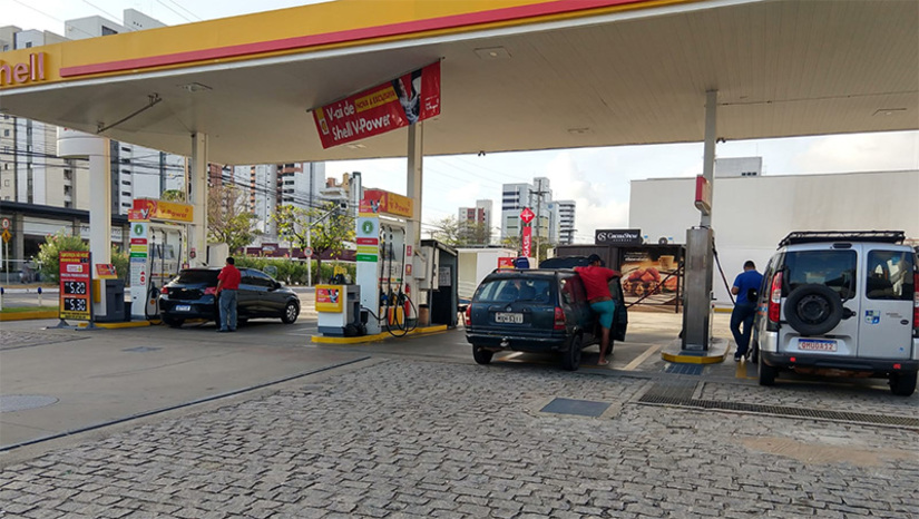 Imagem 1 -  Segunda queda consecutiva: arrecadação de ICMS no RN registra baixa de 11,5% em novembro. O dado foi divulgado nesta quinta-feira (15), pela Secretaria Estadual de Tributação (SET-RN). Em novembro/22, o recolhimento do tributo foi de R$ 594 milhões. Por isso, as receitas próprias totais do Rio Grande do Norte voltam a amargar perdas. No mês, o total recolhido foi de R$ 624 milhões, 9,4% a menos que em igual mês do ano passado, quando o estado havia arrecadado R$ 689 milhões. Isso representa uma perda nominal de R$ 65 milhões. No mês anterior, as receitas próprias totais já haviam sofrido uma redução nominal de 3,4%, a primeira retração desde o início do exercício da atual gestão, em 2019.