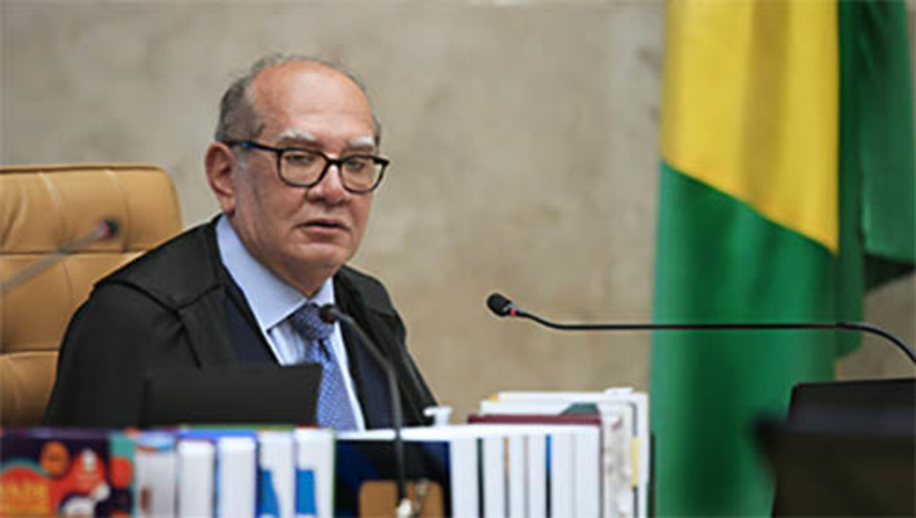 Imagem 1 - Gilmar Mendes decide manter o Auxílio Brasil no valor de R$ 600 para 2023. O Ministro do STF acolheu petição apresentada pelo partido Rede Sustentabilidade, no Mandado de Injunção (MI) 7300, para determinar que os recursos destinados ao pagamento de benefícios para garantir uma renda mínima aos brasileiros podem ser custeados pelo espaço fiscal aberto com os precatórios não pagos (e o que eventualmente faltar, por crédito extraordinário). Imagem 1 - Gilmar Mendes decide manter o Auxílio Brasil no valor de R$ 600 para 2023. O Ministro do STF acolheu petição apresentada pelo partido Rede Sustentabilidade, no Mandado de Injunção (MI) 7300, para determinar que os recursos destinados ao pagamento de benefícios para garantir uma renda mínima aos brasileiros podem ser custeados pelo espaço fiscal aberto com os precatórios não pagos (e o que eventualmente faltar, por crédito extraordinário).