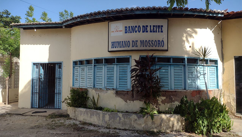 Imagem 1 - Com a chegada do verão, o estoque dos bancos de leite do RN está em níveis críticos. Bombeiros recolherão as doações em Tibau neste verão. Imagem 1 - Com a chegada do verão, o estoque dos bancos de leite do RN está em níveis críticos. Bombeiros recolherão as doações em Tibau neste verão.