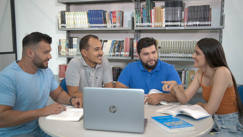 Imagem 1 - Prouni oferece oportunidades no RN para cursos presenciais e a distância. Para quem realizou o Enem, são mais de 180 vagas disponíveis na Universidade Potiguar (UnP). As inscrições para o programa começam no dia 28 de fevereiro e vão até 3 de março. Os resultados serão divulgados entre 7 e 16 de março, na primeira chamada, e também entre 21 e 30 de março, na segunda chamada. Imagem 1 - Prouni oferece oportunidades no RN para cursos presenciais e a distância. Para quem realizou o Enem, são mais de 180 vagas disponíveis na Universidade Potiguar (UnP). As inscrições para o programa começam no dia 28 de fevereiro e vão até 3 de março. Os resultados serão divulgados entre 7 e 16 de março, na primeira chamada, e também entre 21 e 30 de março, na segunda chamada.