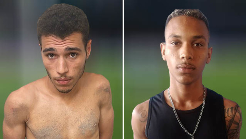 Imagem 1 - Polícia Civil prende irmãos e fecha ‘boca de fumo” no município de Areia Branca. O caso aconteceu na tarde desta terça-feira (7), na Rua Mestre José Matias, o chamado "Beco do Macedo", Ao serem abordados, Paulo Carlos Siqueira de Souza e Pedro Siqueira Batista de Souza reagiram atirando contra os policiais, que revidaram a agressão e acabaram alvejando um deles. O baleado foi socorrido para o HRTM, medicado e liberado para ser ouvido. O outro foi preso e conduzido diretamente para a delegacia. Com eles, a Polícia Civil encontrou 443 gramas de maconha divididas em três tabletes, 37 "trouxinhas" de maconha embaladas para venda, 08 pedras de Crack de tamanhos diversos (que pesaram juntas 113 gramas), e uma porção de cocaína com peso aproximado de 45 gramas. Imagem 1 - Polícia Civil prende irmãos e fecha ‘boca de fumo” no município de Areia Branca. O caso aconteceu na tarde desta terça-feira (7), na Rua Mestre José Matias, o chamado "Beco do Macedo", Ao serem abordados, Paulo Carlos Siqueira de Souza e Pedro Siqueira Batista de Souza reagiram atirando contra os policiais, que revidaram a agressão e acabaram alvejando um deles. O baleado foi socorrido para o HRTM, medicado e liberado para ser ouvido. O outro foi preso e conduzido diretamente para a delegacia. Com eles, a Polícia Civil encontrou 443 gramas de maconha divididas em três tabletes, 37 "trouxinhas" de maconha embaladas para venda, 08 pedras de Crack de tamanhos diversos (que pesaram juntas 113 gramas), e uma porção de cocaína com peso aproximado de 45 gramas.