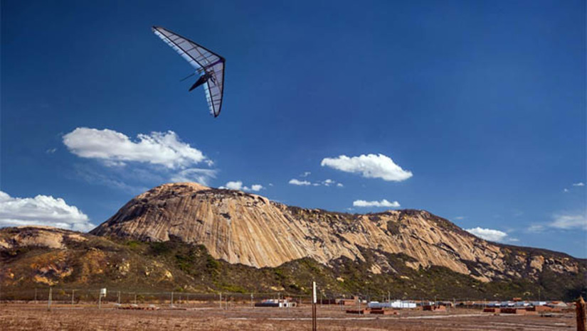 Imagem 1 - Governadora impulsiona o turismo e setor de energias renováveis do RN no mercado europeu. Rio Grande do Norte promove seus atrativos turísticos no mercado europeu. A governadora Fátima Bezerra cumpre agenda em Portugal na BTL – Bolsa de Turismo de Lisboa. O Governo do Estado, participa da 32ª edição do evento entre os dias 1º a 5 de março de 2023, em Portugal. Em 2023, o Rio Grande do Norte estará mais uma vez com um estande próprio com a proposta de fortalecer e reforçar a marca do destino em seu principal mercado emissor na Europa. Estão previstas também, reuniões para apresentação do Porto-indústria verde e do Programa Norte-riograndense de Hidrogênio Verde, além de assinatura de memorando de entendimento com a empresa ENERFIN, e reunião para tratar do acordo de cooperação com a EDP Renováveis. Imagem 1 - Governadora impulsiona o turismo e setor de energias renováveis do RN no mercado europeu. Rio Grande do Norte promove seus atrativos turísticos no mercado europeu. A governadora Fátima Bezerra cumpre agenda em Portugal na BTL – Bolsa de Turismo de Lisboa. O Governo do Estado, participa da 32ª edição do evento entre os dias 1º a 5 de março de 2023, em Portugal. Em 2023, o Rio Grande do Norte estará mais uma vez com um estande próprio com a proposta de fortalecer e reforçar a marca do destino em seu principal mercado emissor na Europa. Estão previstas também, reuniões para apresentação do Porto-indústria verde e do Programa Norte-riograndense de Hidrogênio Verde, além de assinatura de memorando de entendimento com a empresa ENERFIN, e reunião para tratar do acordo de cooperação com a EDP Renováveis.