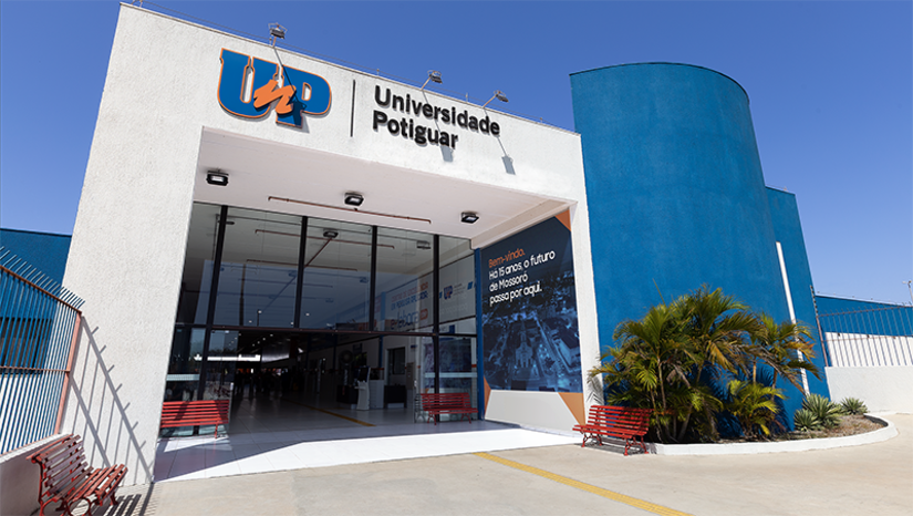 Imagem 1 - Contribuintes podem solicitar auxílio gratuito para declaração do Imposto de Renda 2023. O serviço é oferecido pelo Núcleo de Apoio Contábil e Fiscal da Universidade Potiguar, em Mossoró. Para requerer o serviço, o contribuinte deve preencher o formulário solicitando o atendimento presencial ou remoto através do link https://bit.ly/irpfunpmossoro23. O horário de funcionamento do NAF é na quarta-feira, das 9h às 12h e na quinta-feira e sexta-feira, das 16h às 19h. Imagem 1 - Contribuintes podem solicitar auxílio gratuito para declaração do Imposto de Renda 2023. O serviço é oferecido pelo Núcleo de Apoio Contábil e Fiscal da Universidade Potiguar, em Mossoró. Para requerer o serviço, o contribuinte deve preencher o formulário solicitando o atendimento presencial ou remoto através do link https://bit.ly/irpfunpmossoro23. O horário de funcionamento do NAF é na quarta-feira, das 9h às 12h e na quinta-feira e sexta-feira, das 16h às 19h.