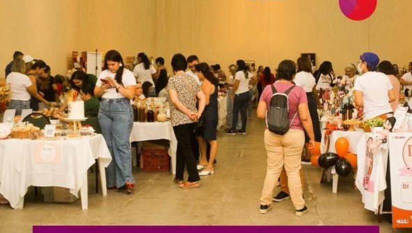 Imagem 1 - Feira de Mulheres Empreendedoras acontece neste final de semana, em Mossoró. A FEMEA é uma feira voltada a divulgar o trabalho de mulheres mossoroenses aos possíveis clientes, além de incentivar o empreendedorismo femino na cidade. O evento acontecerá nesta sexta (12) e sábado (13), das 17h às 23h, na Praça de Eventos, no Corredor Cultural de Mossoró. É aberto ao público e a entrada é gratuita. Imagem 1 - Feira de Mulheres Empreendedoras acontece neste final de semana, em Mossoró. A FEMEA é uma feira voltada a divulgar o trabalho de mulheres mossoroenses aos possíveis clientes, além de incentivar o empreendedorismo femino na cidade. O evento acontecerá nesta sexta (12) e sábado (13), das 17h às 23h, na Praça de Eventos, no Corredor Cultural de Mossoró. É aberto ao público e a entrada é gratuita.