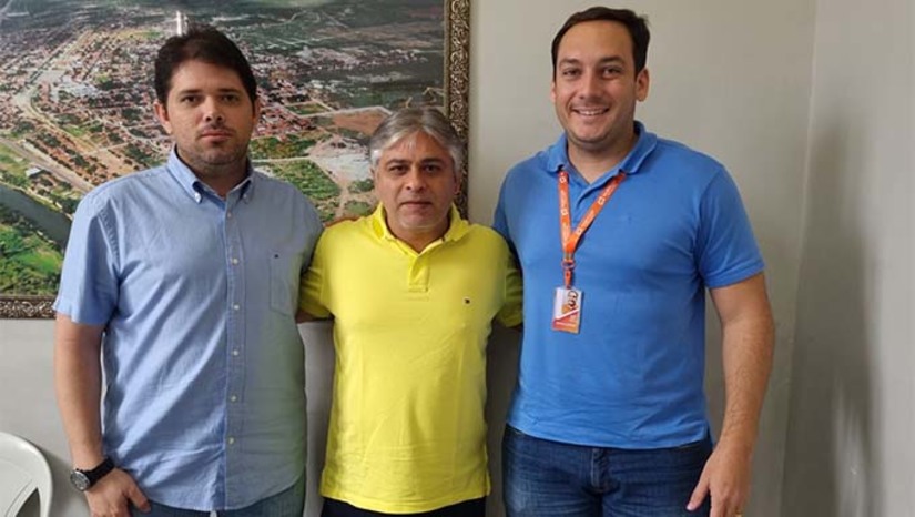 Imagem 1 - Serão construídas três usinas na localidade de Lorena para a empresa francesa Helexia, que chegou ao Brasil em 2020 e é subsidiária da também francesa Voltalia. As obras serão tocadas pela empresa NortCom. A primeira usina começa a ser construída na próxima segunda-feira (22) e vai gerar 20 empregos diretos, com previsão de conclusão para setembro Imagem 1 - Serão construídas três usinas na localidade de Lorena para a empresa francesa Helexia, que chegou ao Brasil em 2020 e é subsidiária da também francesa Voltalia. As obras serão tocadas pela empresa NortCom. A primeira usina começa a ser construída na próxima segunda-feira (22) e vai gerar 20 empregos diretos, com previsão de conclusão para setembro