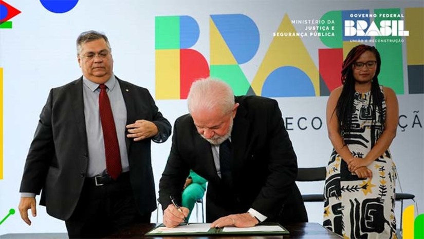 Imagem 1 - Prefeitura Municipal e Governo do Estado, no entanto, precisam ficar atentos aos editais lançados pelo Ministérios da Justiça, através da Secretaria Nacional de Segurança, com recursos para programas importantes de prevenção, controle e combate a criminalidade. Mossoró precisa de delegacias, batalhões, ITEP e escolas em locais amplos, bem estruturadas para funcionarem em tempo integral Imagem 1 - Prefeitura Municipal e Governo do Estado, no entanto, precisam ficar atentos aos editais lançados pelo Ministérios da Justiça, através da Secretaria Nacional de Segurança, com recursos para programas importantes de prevenção, controle e combate a criminalidade. Mossoró precisa de delegacias, batalhões, ITEP e escolas em locais amplos, bem estruturadas para funcionarem em tempo integral