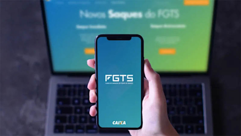 Imagem 1 - FGTS aprova distribuição de R$ 12,848 bilhões entre os trabalhadores com contas vinculadas ao fundo. O valor total é o resultado líquido positivo obtido pelo FGTS em 2022, ou seja, a diferença entre as receitas e as despesas. Têm direito a parte desta quantia os trabalhadores que tinham saldo em contas vinculadas do fundo em 31 de dezembro de 2022. A partilha será proporcional ao saldo de cada conta vinculada e deverá ser operacionalizada pela Caixa até 31 de agosto deste ano. O valor passa a compor o saldo da conta vinculada e só pode ser sacado nas situações previstas em lei, como nos casos de rescisão sem justa causa, saque-aniversário, aposentadoria, aquisição da casa própria e outros. Imagem 1 - FGTS aprova distribuição de R$ 12,848 bilhões entre os trabalhadores com contas vinculadas ao fundo. O valor total é o resultado líquido positivo obtido pelo FGTS em 2022, ou seja, a diferença entre as receitas e as despesas. Têm direito a parte desta quantia os trabalhadores que tinham saldo em contas vinculadas do fundo em 31 de dezembro de 2022. A partilha será proporcional ao saldo de cada conta vinculada e deverá ser operacionalizada pela Caixa até 31 de agosto deste ano. O valor passa a compor o saldo da conta vinculada e só pode ser sacado nas situações previstas em lei, como nos casos de rescisão sem justa causa, saque-aniversário, aposentadoria, aquisição da casa própria e outros.
